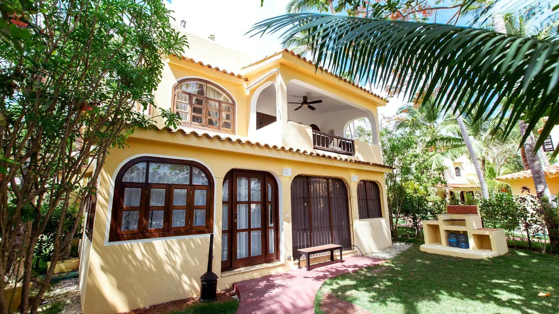 Aventura Villas Los Corales Beach And Spa Punta Cana