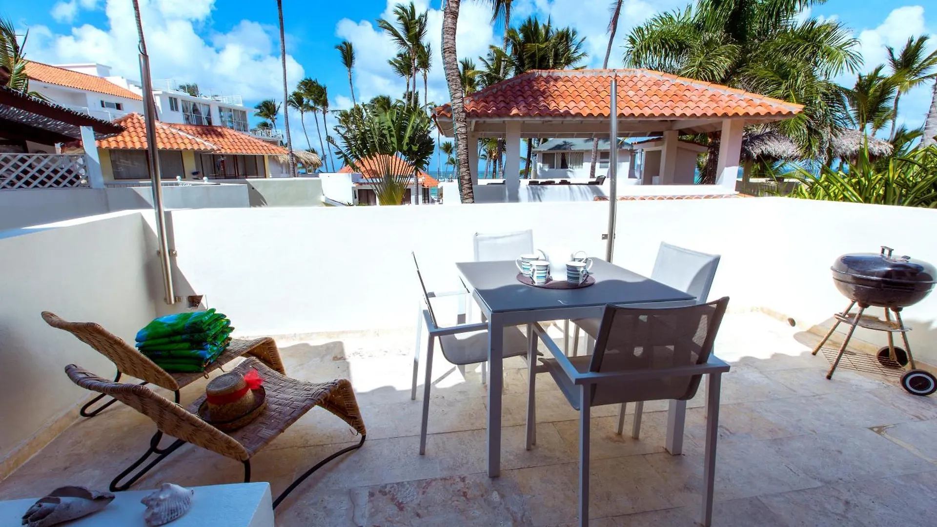 Aventura Villas Los Corales Beach And Spa Punta Cana