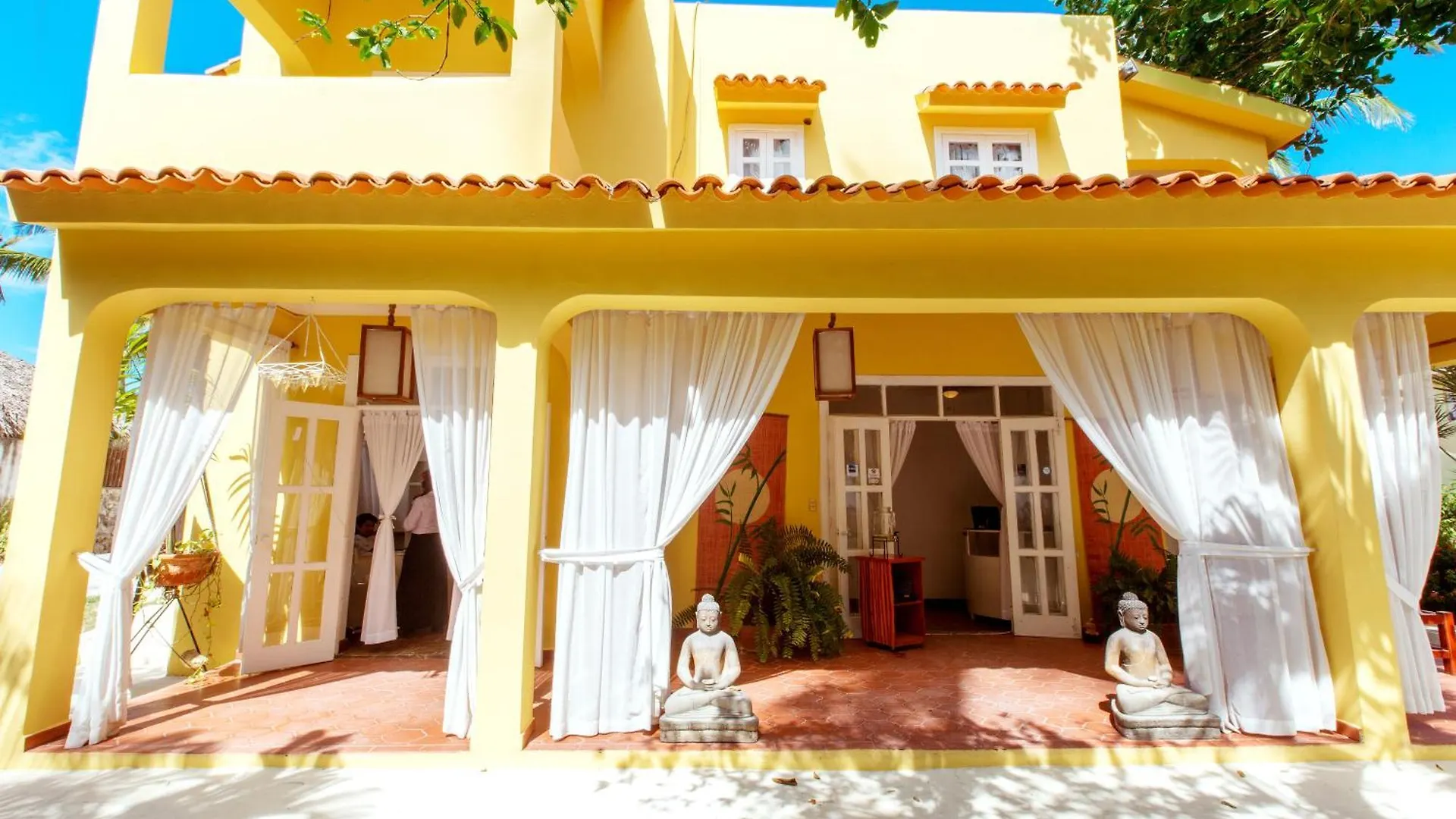 Aventura Villas Los Corales Beach And Spa Punta Cana 5*,